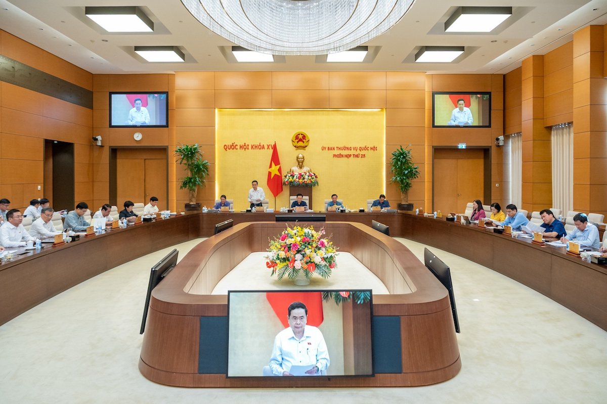 Hàng chục nghìn tỷ đồng trốn đóng BHXH mỗi năm, đề xuất cấm xuất cảnh với chủ doanh nghiệp vi phạm