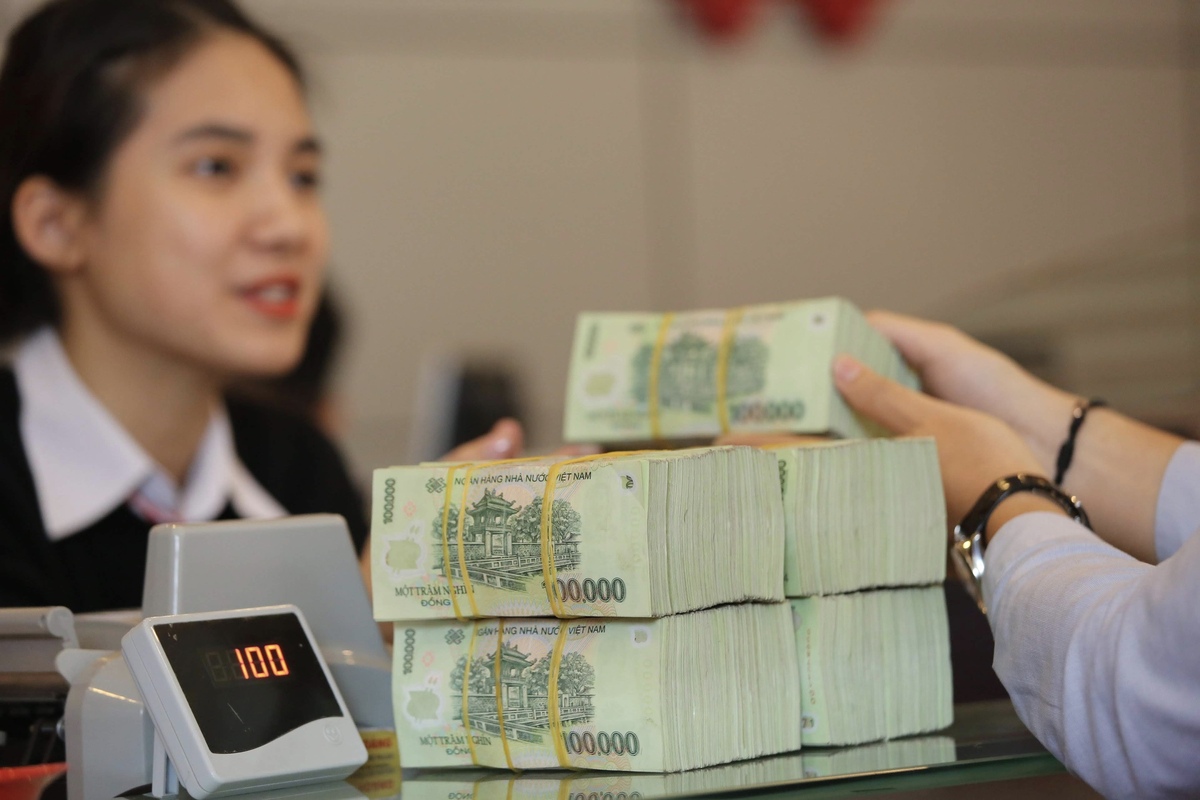Dư địa giảm lãi suất còn lớn, song chính sách tài khoá mới là động lực thúc đẩy kinh tế