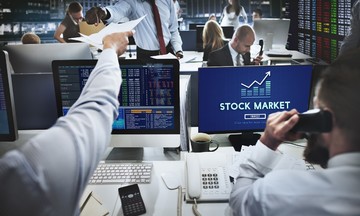 Chờ dòng vốn ngoại trở lại thị trường chứng khoán