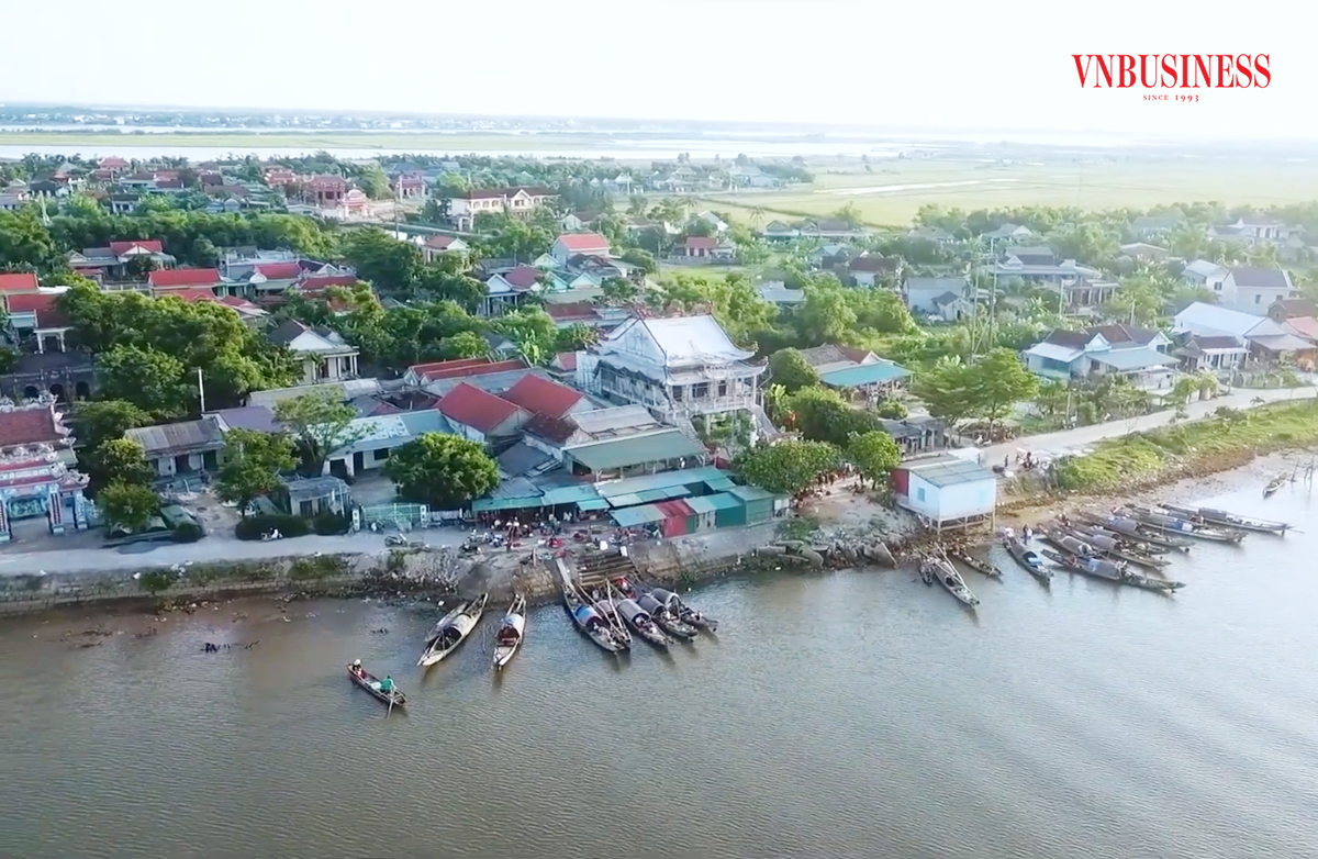 Triệu Phong giữ vị thế 'lá cờ đầu' trong xây dựng nông thôn mới