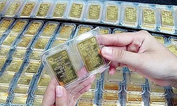 Giá vàng miếng SJC liên tục tăng phi mã