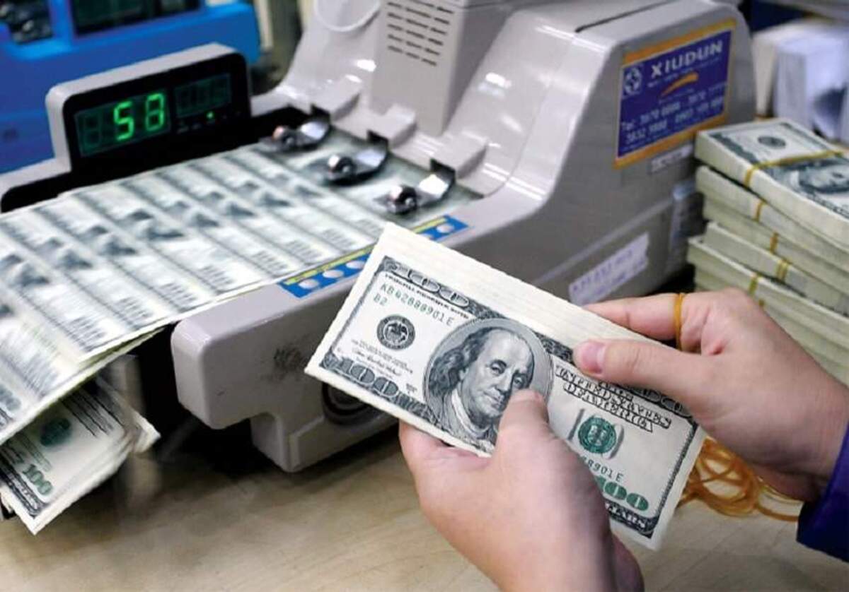 Biến động tỷ giá tạo 'cửa sáng' cho ngân hàng kinh doanh ngoại hối
