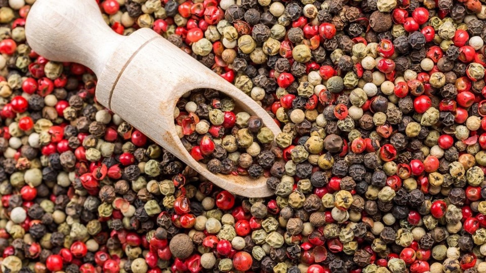 Thị trường chững lại, giá tiêu giữ mốc 72.500 đồng/kg