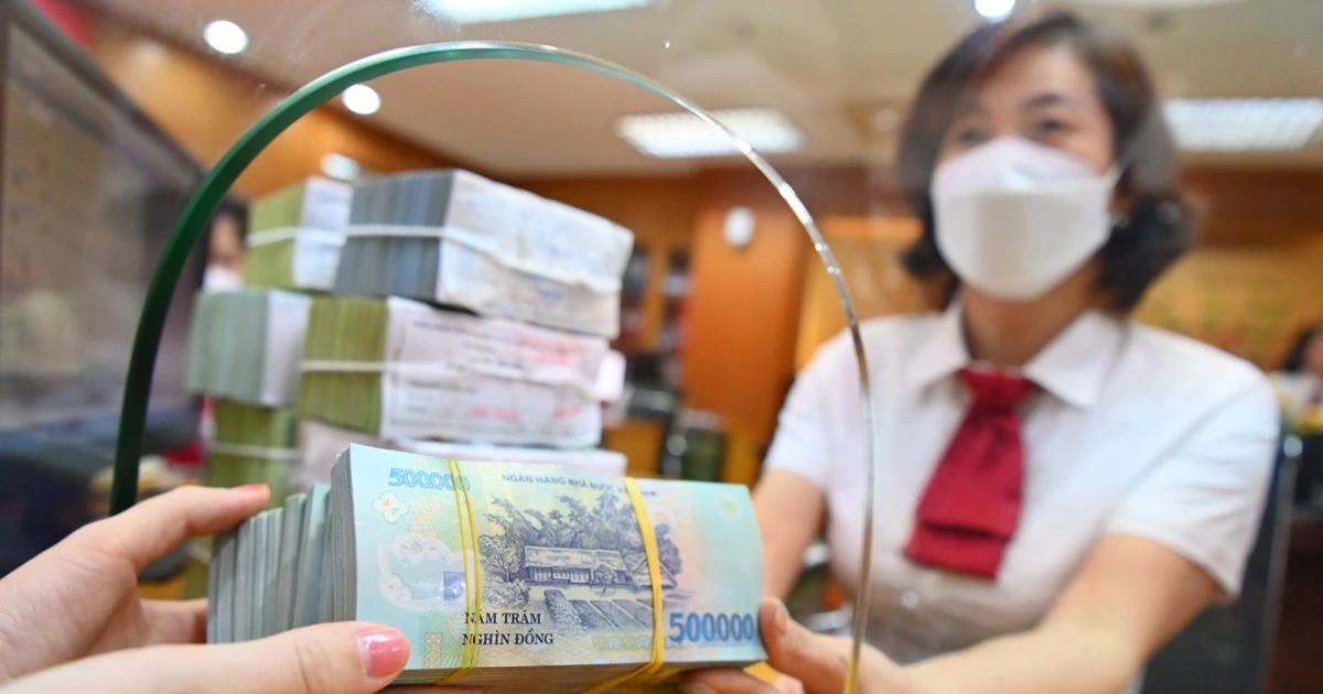 Huy động vốn tăng mạnh hơn cho vay: Thế khó của ngân hàng và doanh nghiệp