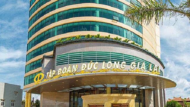 Tòa án chấp thuận mở thủ tục phá sản, cổ phiếu của Đức Long Gia Lai giảm sàn, ‘trắng bên mua’