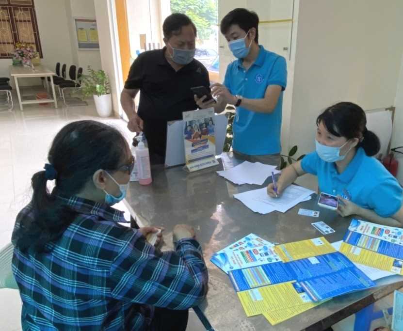 Ngành BHXH tìm cách chặn tình trạng ‘dã tràng xe cát’