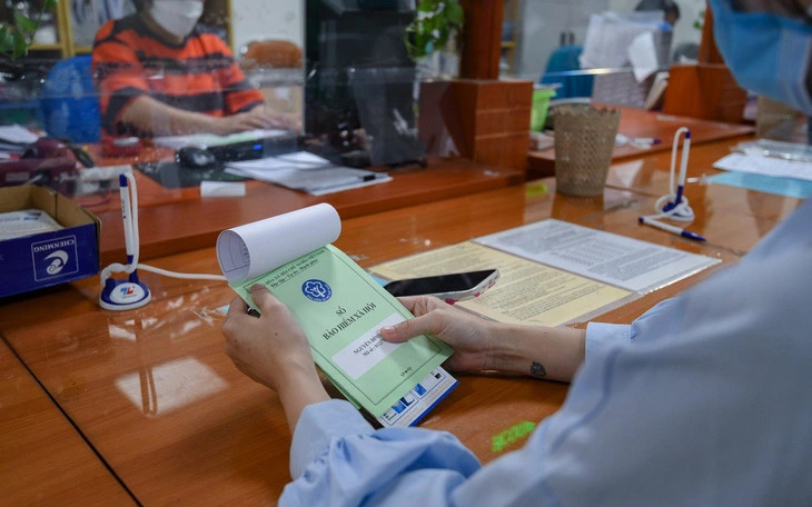 Đóng bảo hiểm xã hội từ đủ 15 năm trở lên có thể hưởng lương hưu hằng tháng