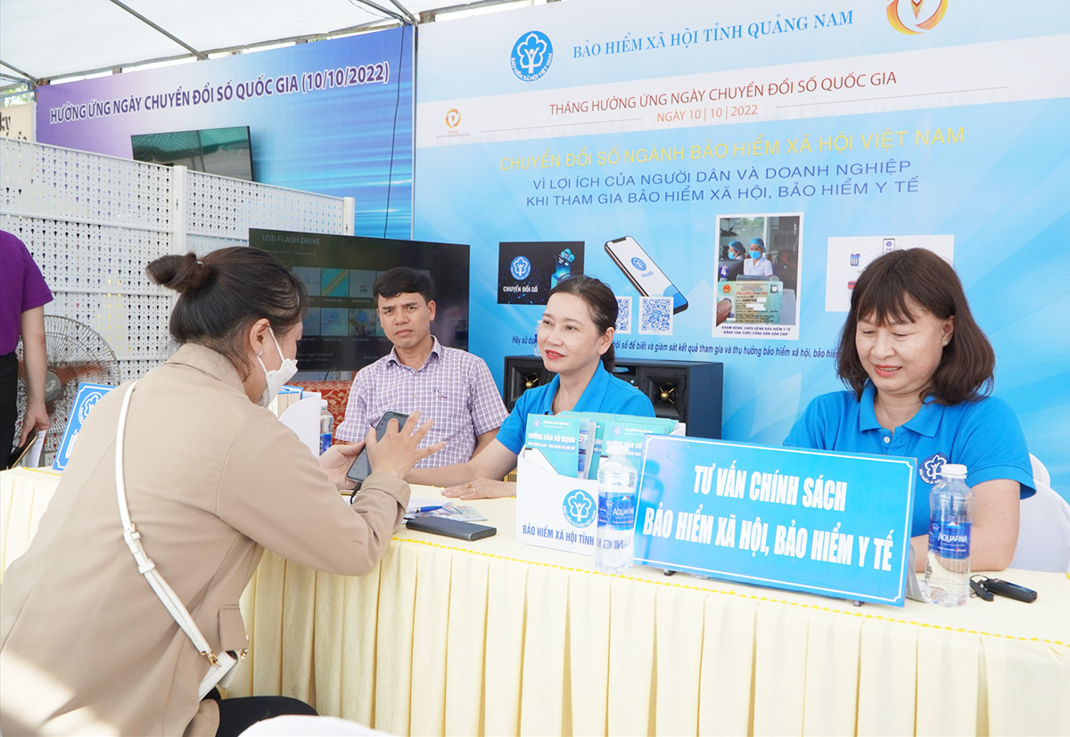 Muôn cách 'độc lạ' để tham gia BHXH tự nguyện