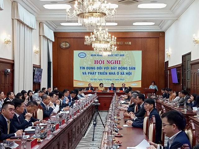 9 tháng, tín dụng kinh doanh bất động sản tăng 21,86%