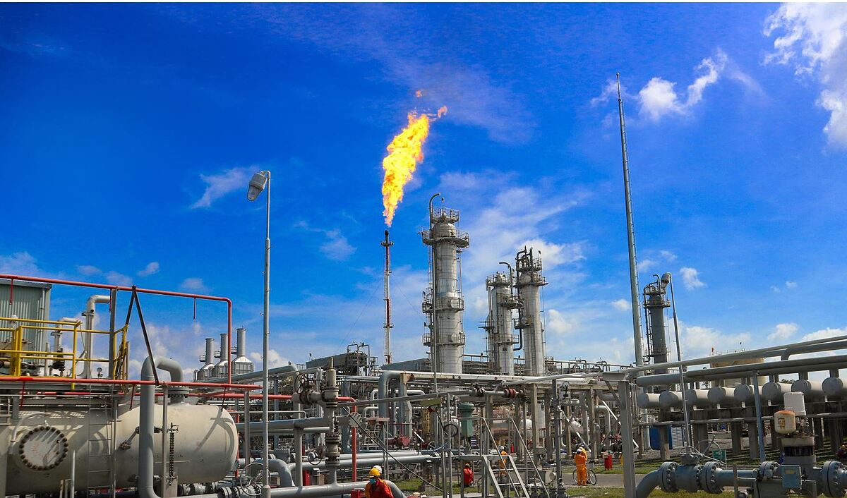 PV Gas vươn lên top 3 vốn hóa lớn nhất sàn chứng khoán
