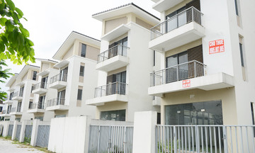 Thanh khoản ì ạch, doanh nghiệp còn &#039;mặn mà&#039; với bất động sản triệu đô?