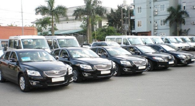 Các ngân hàng 'đại hạ giá' tài sản thế chấp, ô tô chỉ vài chục triệu đồng