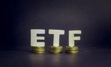 Các quỹ ETF bị rút vốn mạnh đang nắm giữ nhóm cổ phiếu nào?