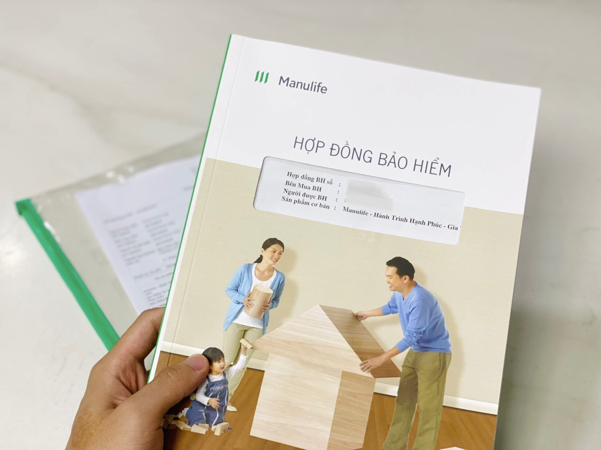 Khách hàng mất niềm tin, doanh thu bán bảo hiểm của nhiều ngân hàng lao dốc