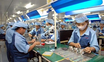 Lao động Việt Nam làm việc tại Đài Loan được tăng lương cơ bản lên 27.470 Đài tệ/tháng