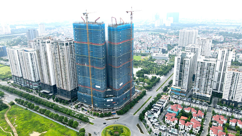 Vì sao không thể ‘bắt đáy’ chung cư dù thị trường bất động sản đóng băng?