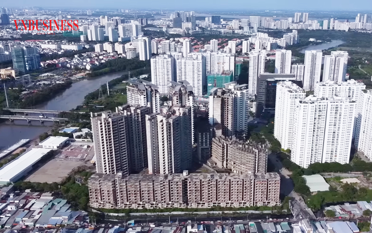Gió liên tục đảo chiều trong cuộc đua M&A ngành bất động sản