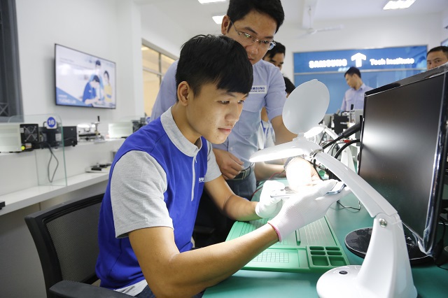 Việt Nam còn khoảng 10 năm dân số vàng, cần làm gì để tận dụng cơ hội?