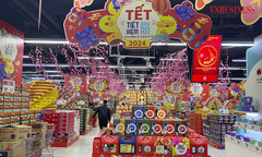 Hàng Tết lên kệ sớm, siêu thị là điểm đến tin cậy cho người tiêu dùng