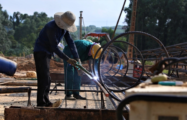 Cao điểm cuối năm, thị trường vật liệu xây dựng vẫn ảm đạm