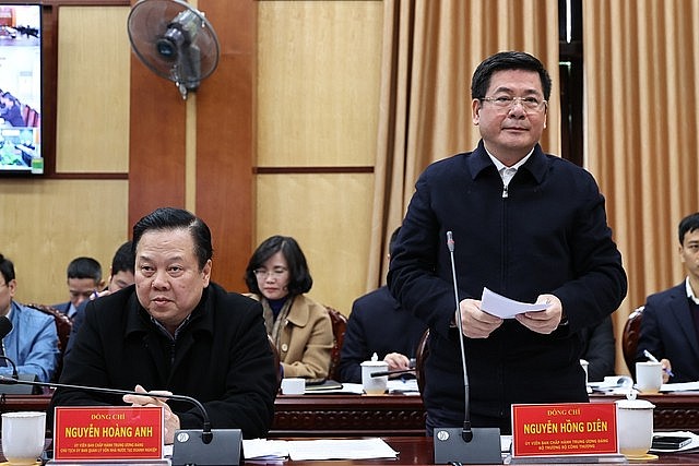 Bộ Công Thương 'xin' loạt cơ chế triển khai đường dây nghìn tỷ kéo điện ra miền Bắc
