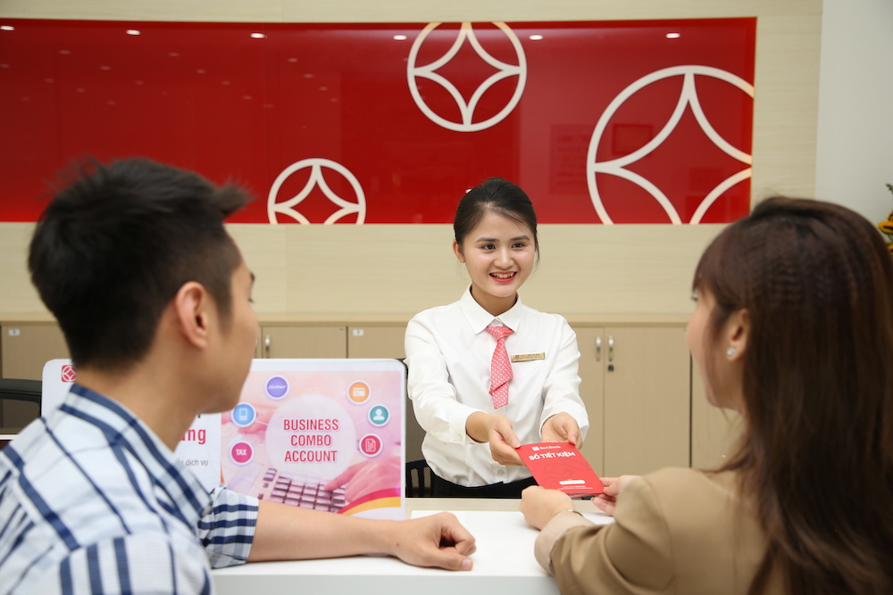 Lãi suất huy động duy trì 'đáy' đến khi nào?