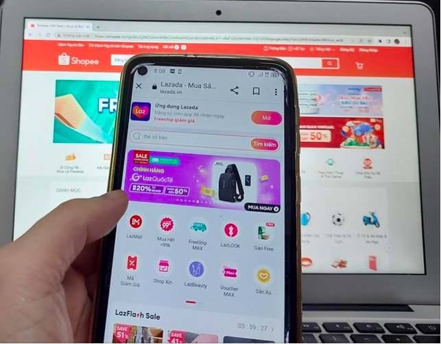 Chủ shop online nợ thuế có thể bị tạm hoãn xuất cảnh