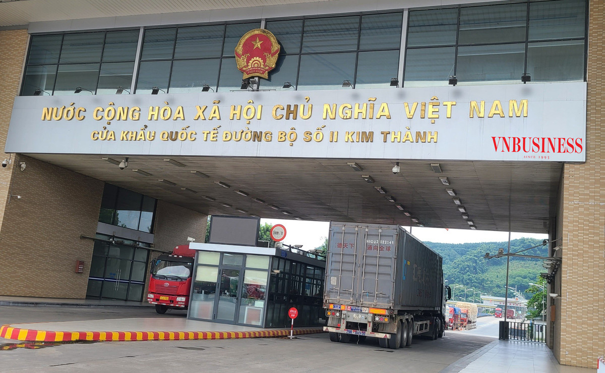 Kim ngạch xuất - nhập khẩu qua cửa khẩu Lào Cai 2 tháng đầu năm tăng 39,3%