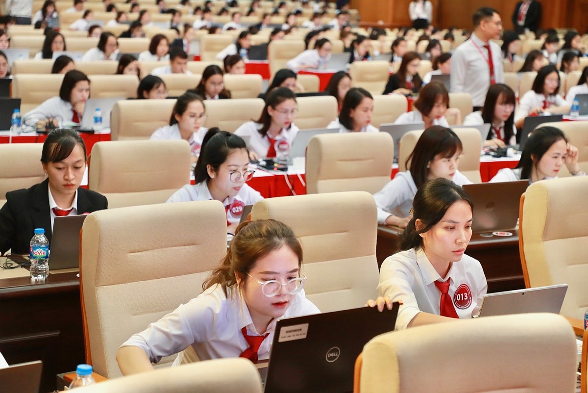 Sôi nổi Vòng Chung kết toàn quốc Hội thi Giao dịch viên giỏi trong hệ thống Agribank