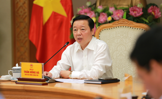 Đề xuất trữ điện mặt trời mái nhà, phát lên lưới vào buổi tối