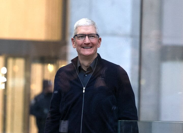 CEO Apple đến Việt Nam và khen ngợi 'đất nước sôi động và xinh đẹp'