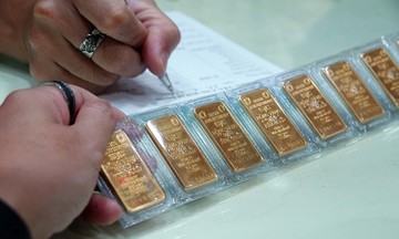 Vàng miếng SJC tiếp tục tăng thêm gần 1 triệu đồng/lượng