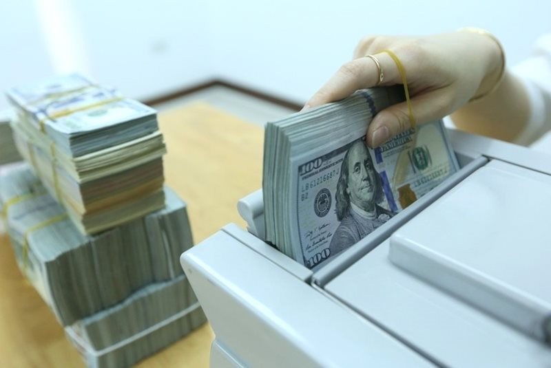 Tỷ giá tăng 4,9%, Ngân hàng Nhà nước có biện pháp can thiệp mạnh