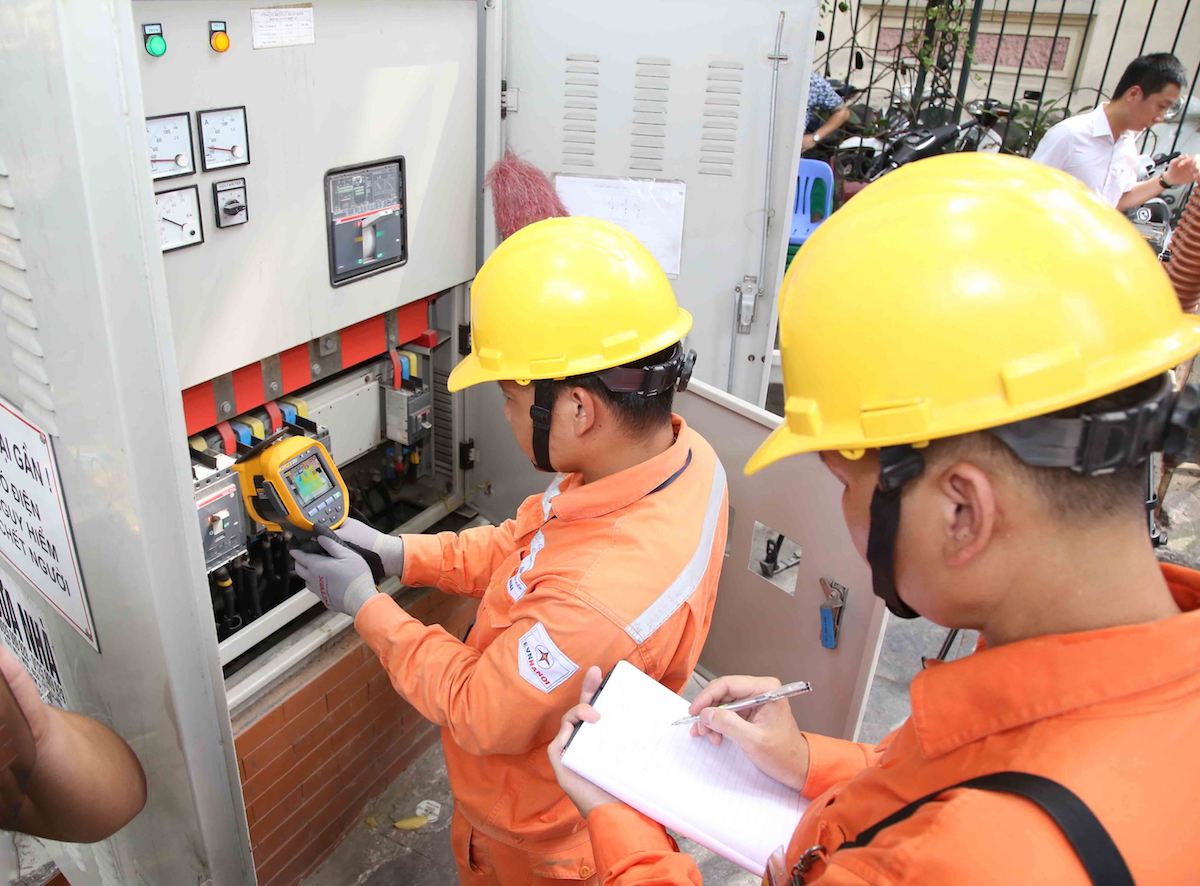 Chưa vào chính mùa Hè, tiêu thụ điện miền Bắc đã tăng hơn 13 triệu kWh/ngày