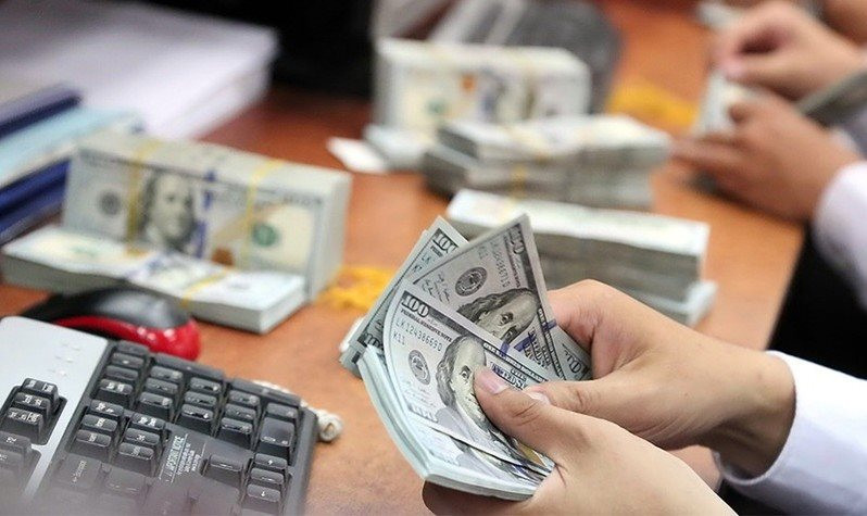 Tỷ giá tăng nóng, doanh nghiệp nhập khẩu 'trăm phương nghìn cách' ứng phó
