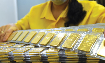 Vàng miếng tăng tốc lên sát đỉnh 86 triệu đồng/lượng