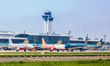 Cục Hàng không Việt Nam: Giá vé tại nhiều đường bay tạm ‘hạ nhiệt’