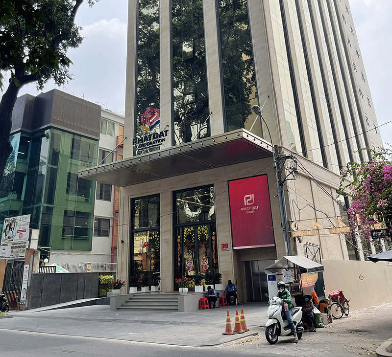 TP.HCM: Công ty Phát Đạt bị phạt 110 triệu đồng vì xây dựng sai phép nhiều hạng mục tòa nhà văn phòng