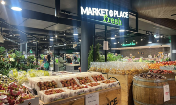 Hơn nửa triệu đồng/kg vải thiều của Việt Nam trên kệ siêu thị ở Úc