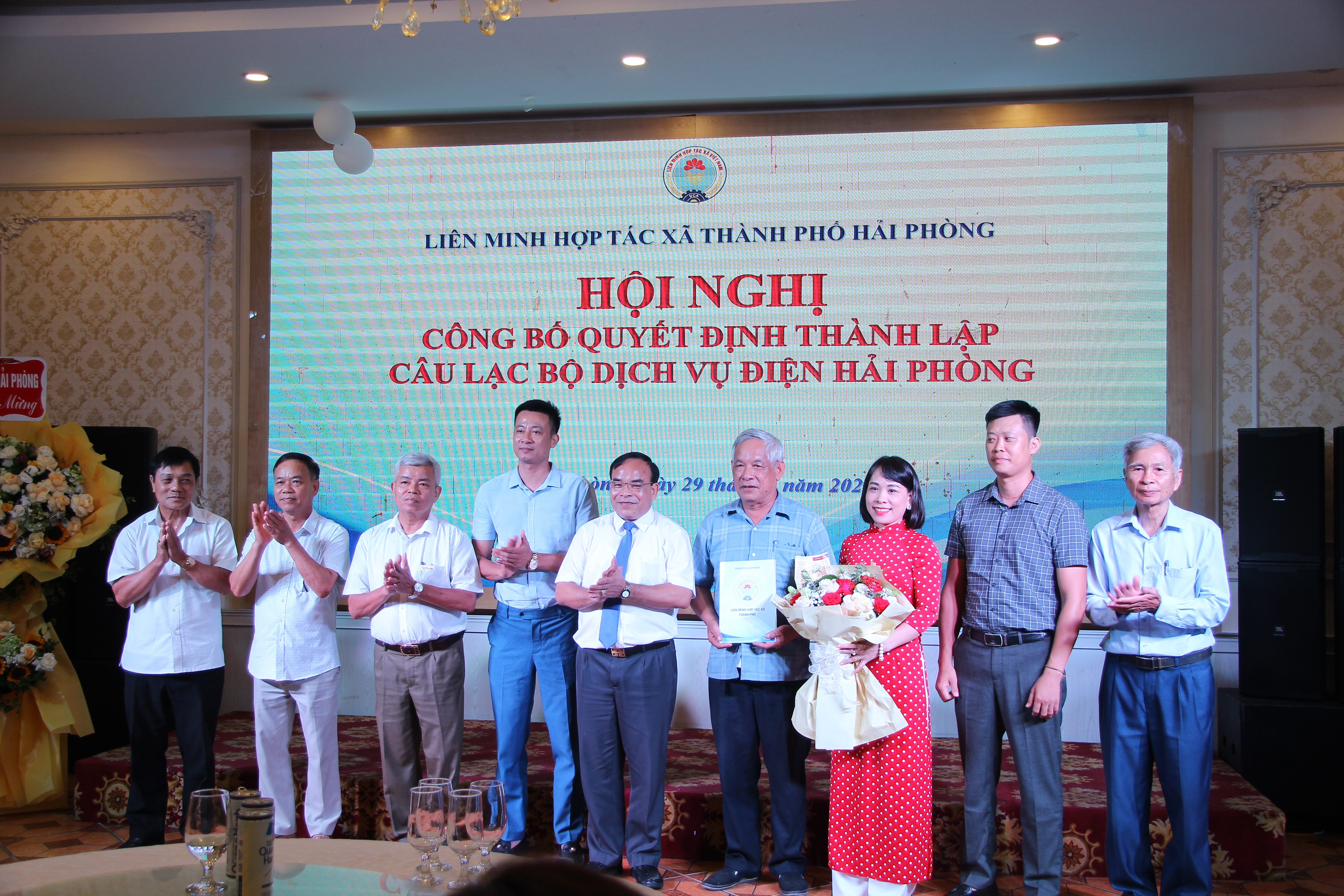 Hải Phòng ra mắt Câu lạc bộ Dịch vụ điện với sự tham gia của nhiều Hợp tác xã
