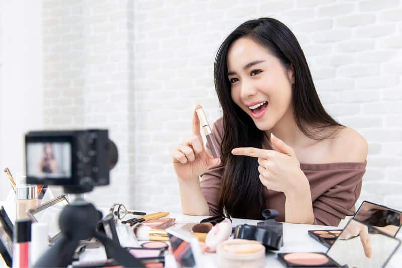 Đẩy mạnh kiểm tra kê khai, nộp thuế, định danh của các tổ chức, cá nhân kinh doanh online, livestream bán hàng