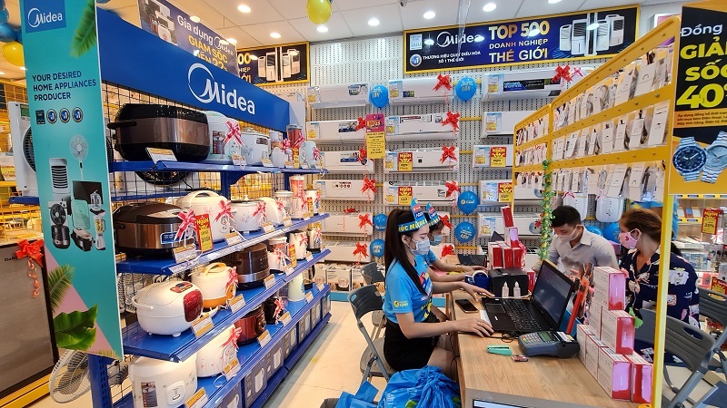 Cổ phiếu MWG tăng mạnh: Quỹ ngoại tiếp tục mua, lãnh đạo doanh nghiệp miệt mài bán