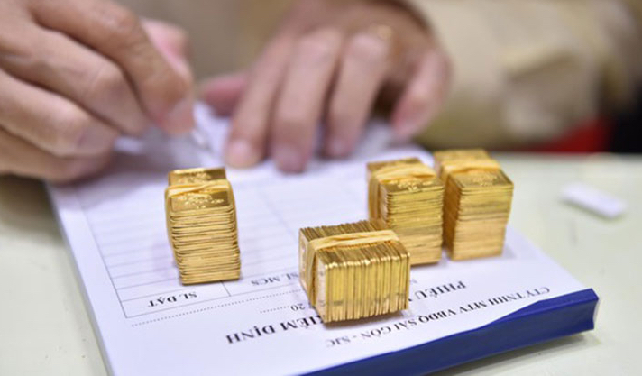 Vàng SJC chỉ còn đắt hơn vàng thế giới 4 triệu đồng/lượng, ngân hàng sẽ tiếp tục triển khai phương án bán vàng mới