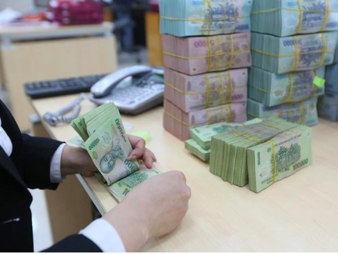 Loay hoay khơi thông vốn ngân hàng