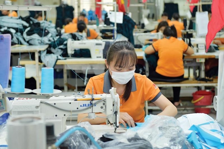 Sản xuất, kinh doanh khởi sắc, doanh nghiệp vẫn còn đối mặt với nhiều khó khăn