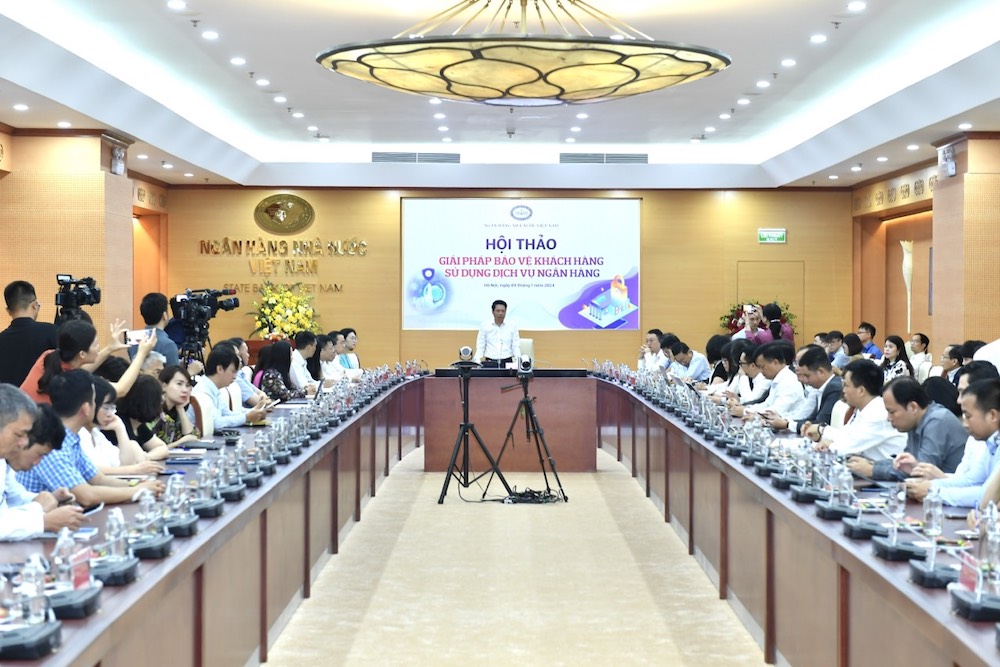 Phó Thống đốc: 'Ba ngày thực hiện xác thực sinh trắc học bằng một năm ngành ngân hàng mở tài khoản cho khách'