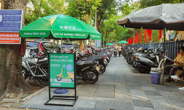 1,5 tỷ đồng phí gửi xe đã giao dịch không tiền mặt tại Hà Nội trong 2 tháng