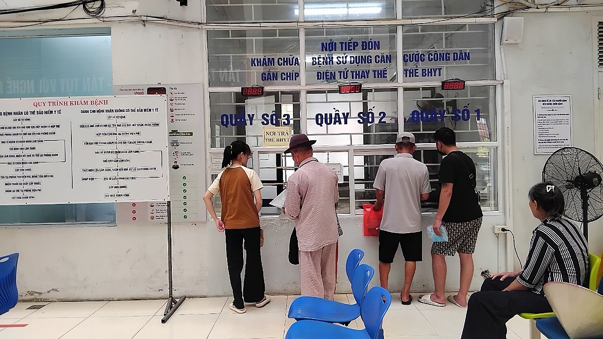 Người dân Hải Phòng yên tâm khi đi khám, chữa bệnh chỉ cần mang thẻ CCCD gắn chíp