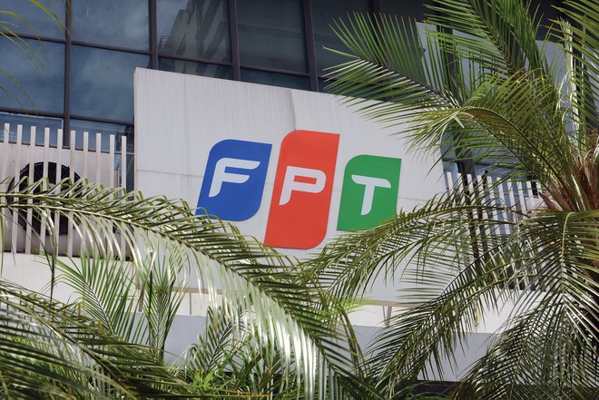 FPT tiếp đà tăng trưởng, khối ngoại quay đầu mua ròng trở lại nhưng giá cổ phiếu đi ngược kỳ vọng