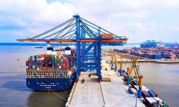 Cước vận tải biển tăng &#039;dựng đứng&#039;, giải pháp nào cho doanh nghiệp xuất khẩu?